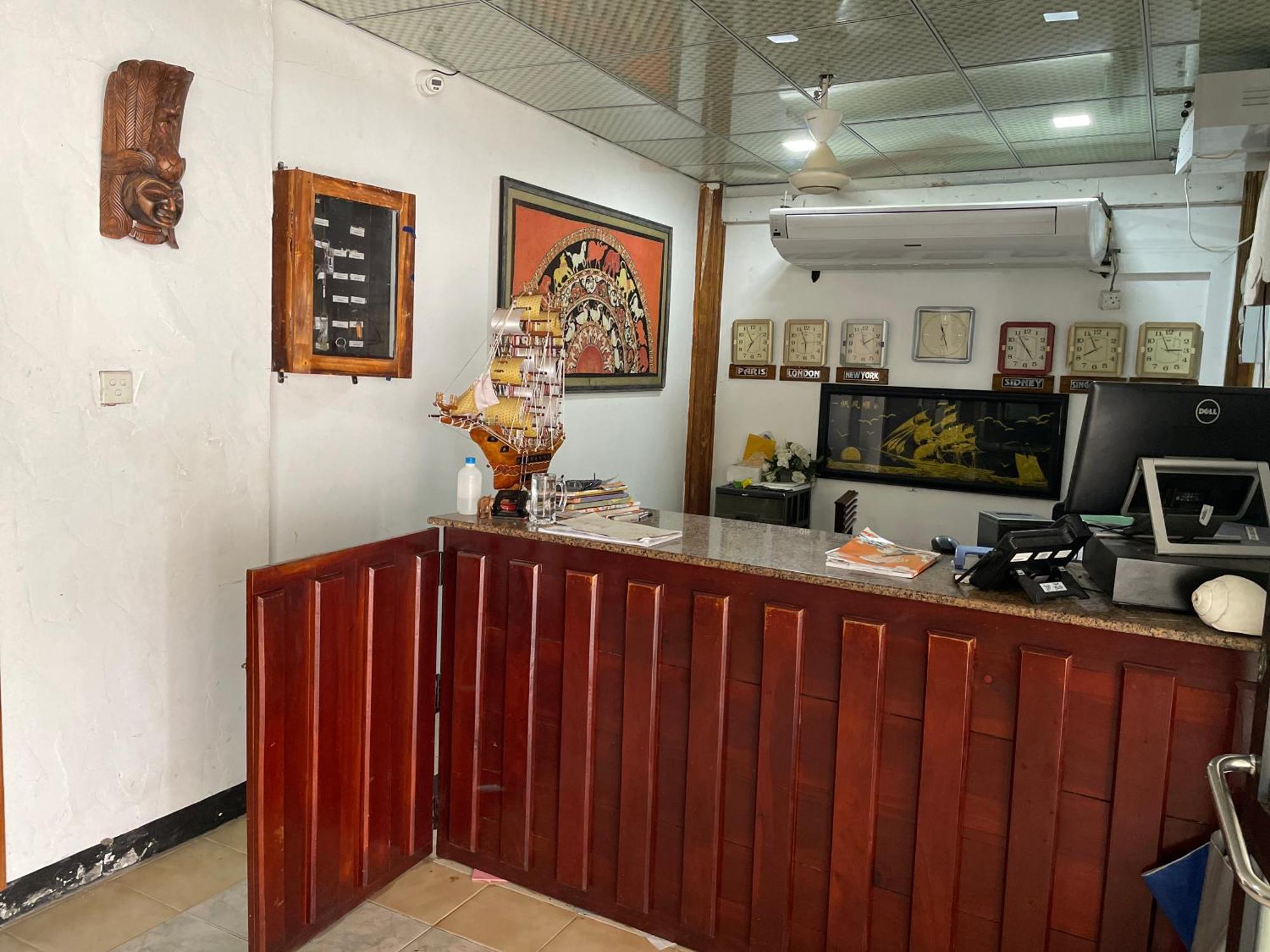 King'S Island Resort Negombo Bagian luar foto